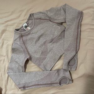GYMSHARK XS long sleeve seamless top